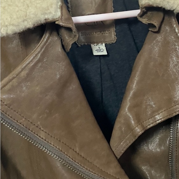 VINTAGE DISTRESSED BANANA REPUBLIC leather jacket - Picture 6 of 14